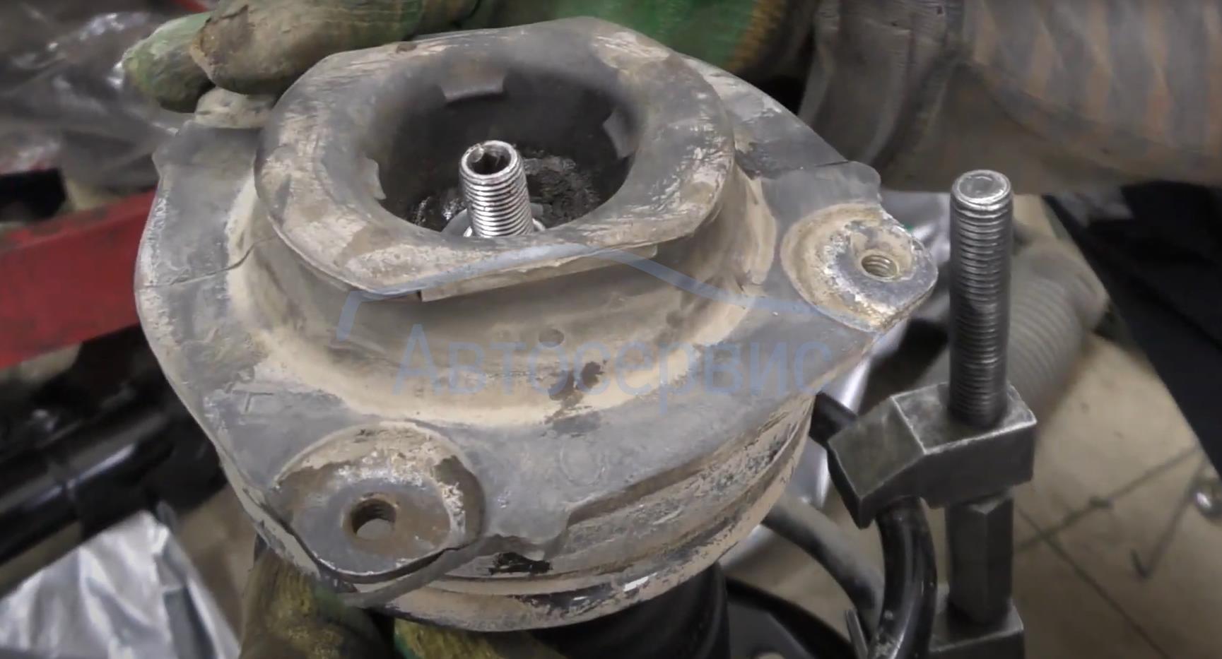 Замена опорного подшипника ваз 21214 - 82 фото